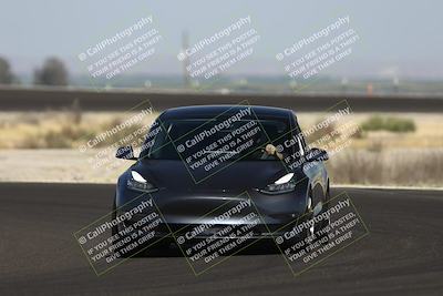 media/May-25-2025-Lotus Club Golden Gate (Sun) [[681474f0a2]]/Novice Group/Turn 3/